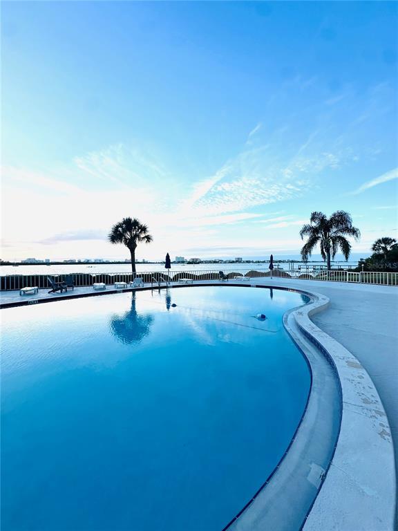 Building Photo - 500 N Osceola Ave