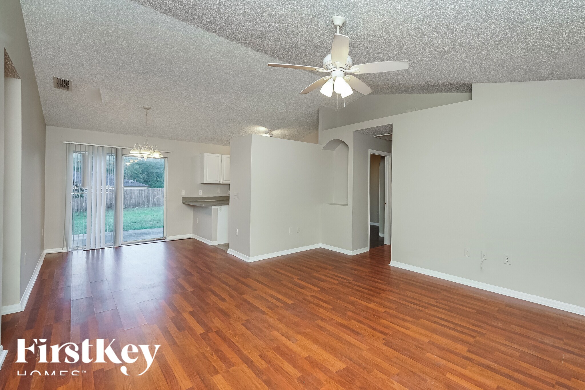 Building Photo - 797 Chestnut Ave