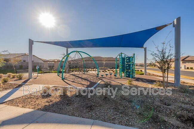 Building Photo - 5516 S Dillon Cir