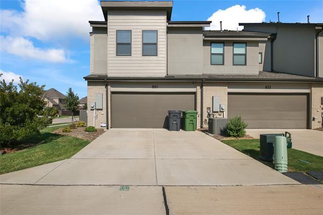 Building Photo - 861 Mountain Laurel Dr