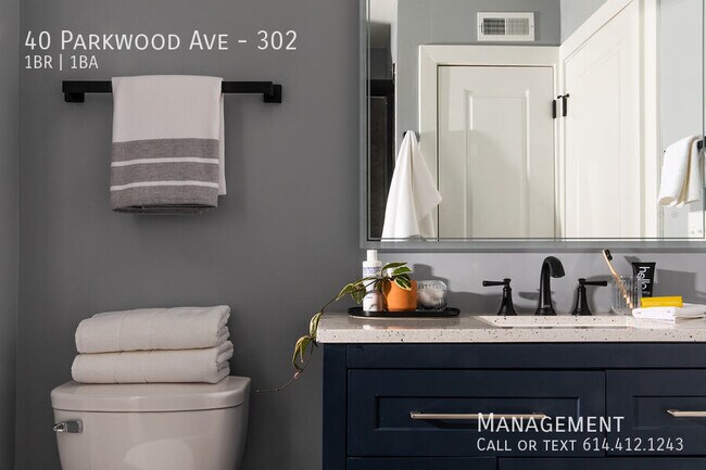 Building Photo - 40 Parkwood Ave