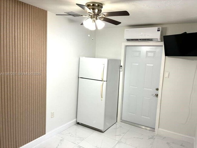 Building Photo - 6720 Charleston St