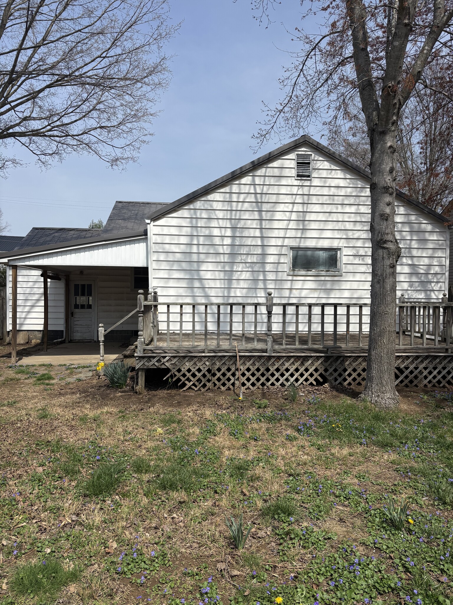 Building Photo - 189 N Park Dr