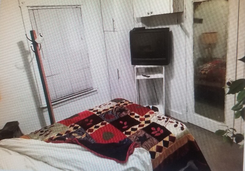 Building Photo - 7330 S Yates Blvd