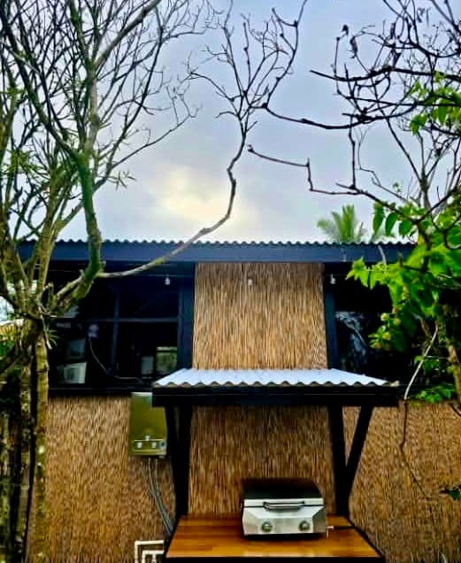 Building Photo - 15-1456-1456 10th Ave