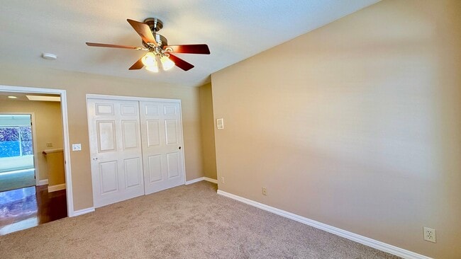 Building Photo - Charming and Move-in Ready 3BD/2.5BA, Two-Story Townhouse in Miravilla at Gale Ranch, San Ramon- ...