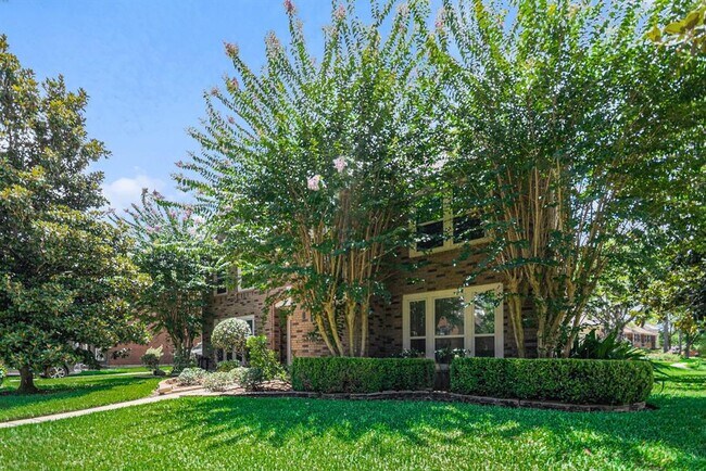 Building Photo - 4105 Pebble Beach Dr