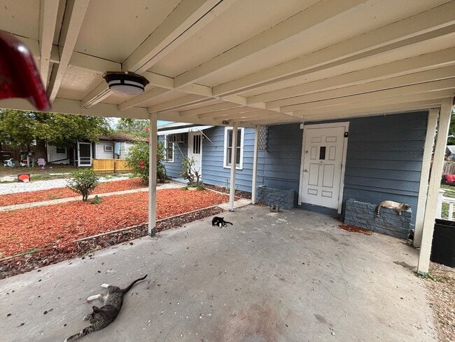 Building Photo - 5731 Mitchell Ct