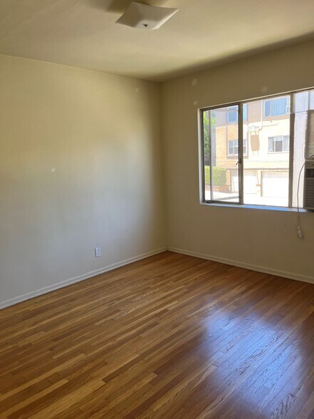 Building Photo - 4310 Finley Ave