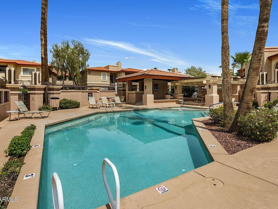 Building Photo - 10410 N Cave Creek Rd