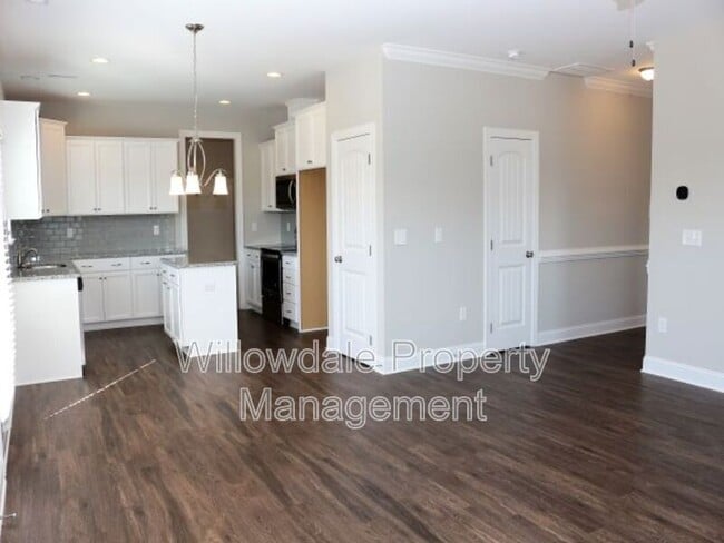 Building Photo - 1121 Matisse Dr
