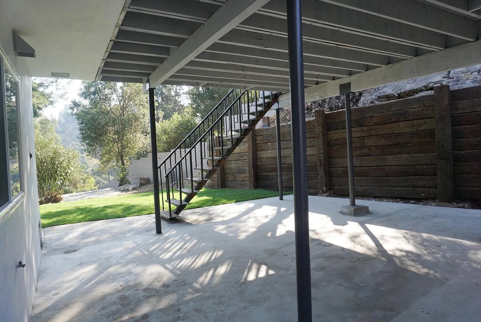 Building Photo - 430 Terrill Ave