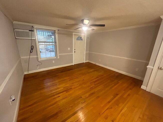 Building Photo - 1019 Monticello St