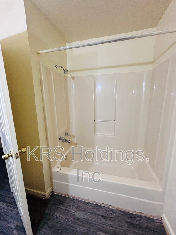Building Photo - 12703 Mill Forest Ct