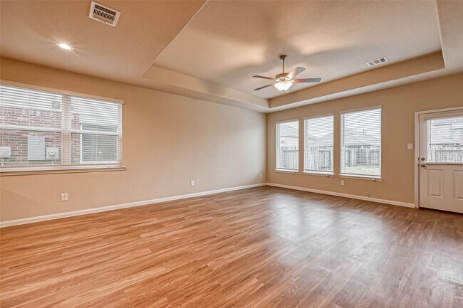 Building Photo - 24723 Puccini Pl