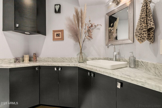 Building Photo - 4225 N 21st St