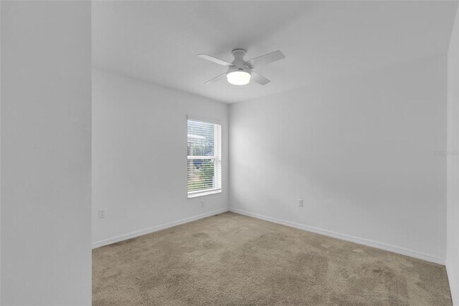 Building Photo - 13 Llovera Pl