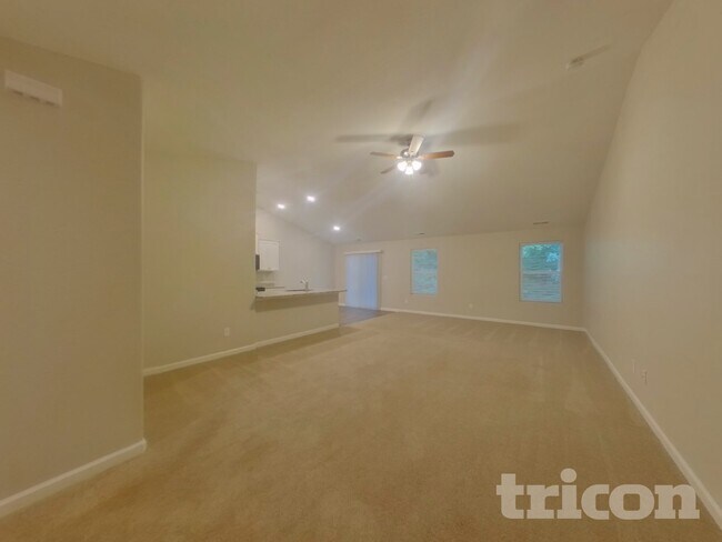 Building Photo - 320 Waterstone Dr