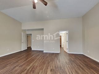 Building Photo - 5117 Morrow Ln