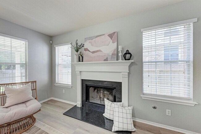 Building Photo - 10301 Beard Ave