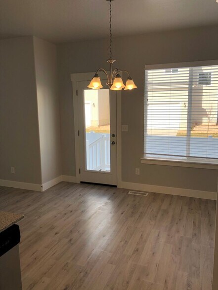 Building Photo - 3850 W 2380 N