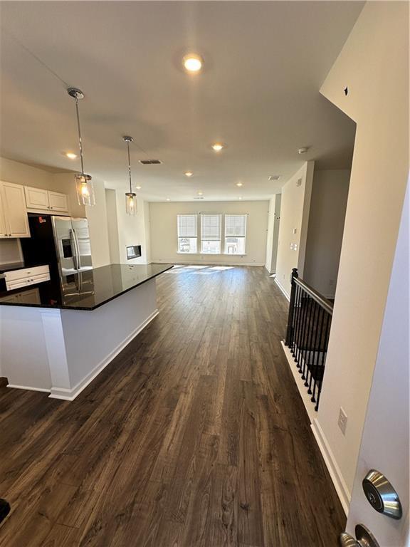 Building Photo - 5720 Schelton Pl