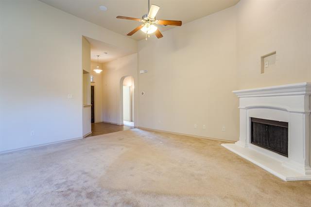 Building Photo - 4013 Lazy River Ranch Rd