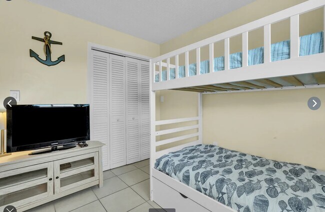 Building Photo - 663 William Hilton Pkwy