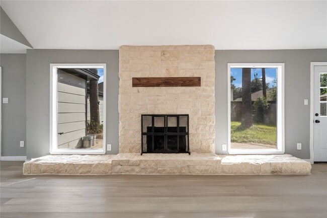 Building Photo - 14015 Cleobrook Dr