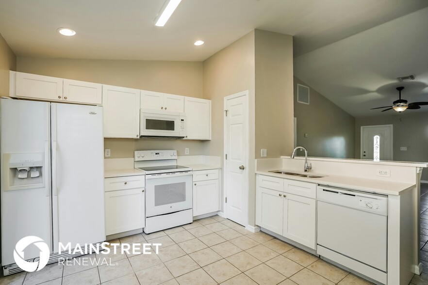 Building Photo - 2619 NW 11th St