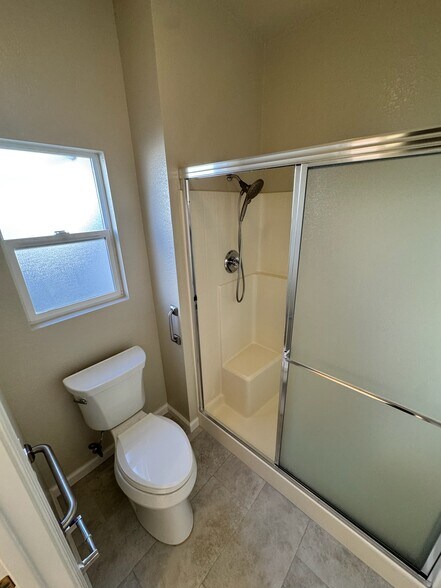 Building Photo - 5977 Whisperlodge Way