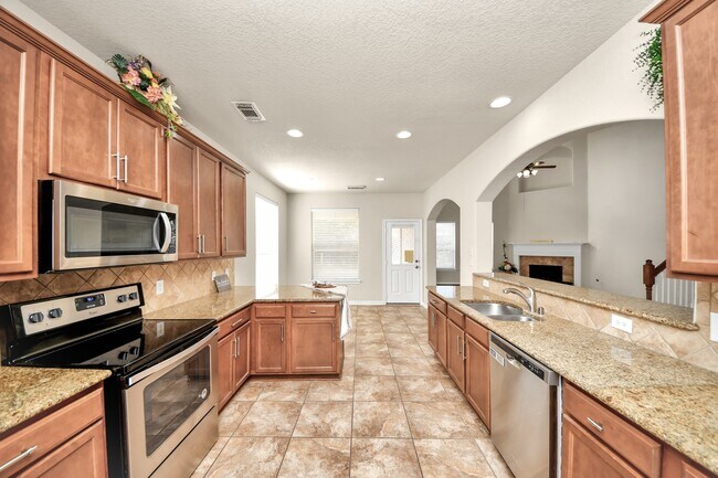 Building Photo - 8627 Sweet Pasture Dr