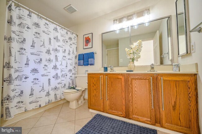 Building Photo - 12921 Freestone Ct