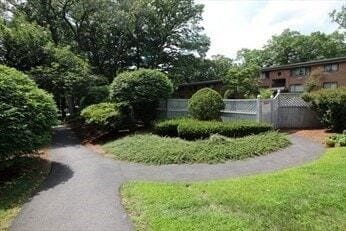 Building Photo - 1325 Worcester Rd