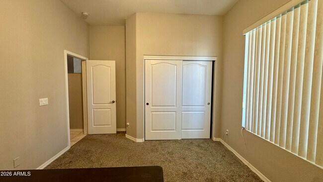 Building Photo - 571 W Locust Dr.