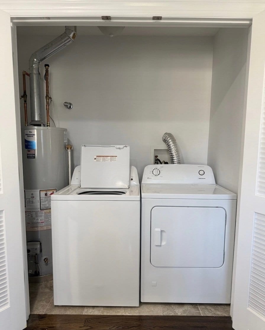 Building Photo - 61 Chestnut St