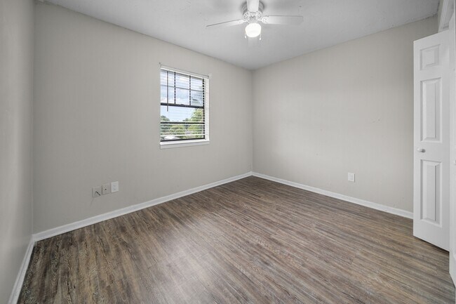 Building Photo - 12023 Joni Dr