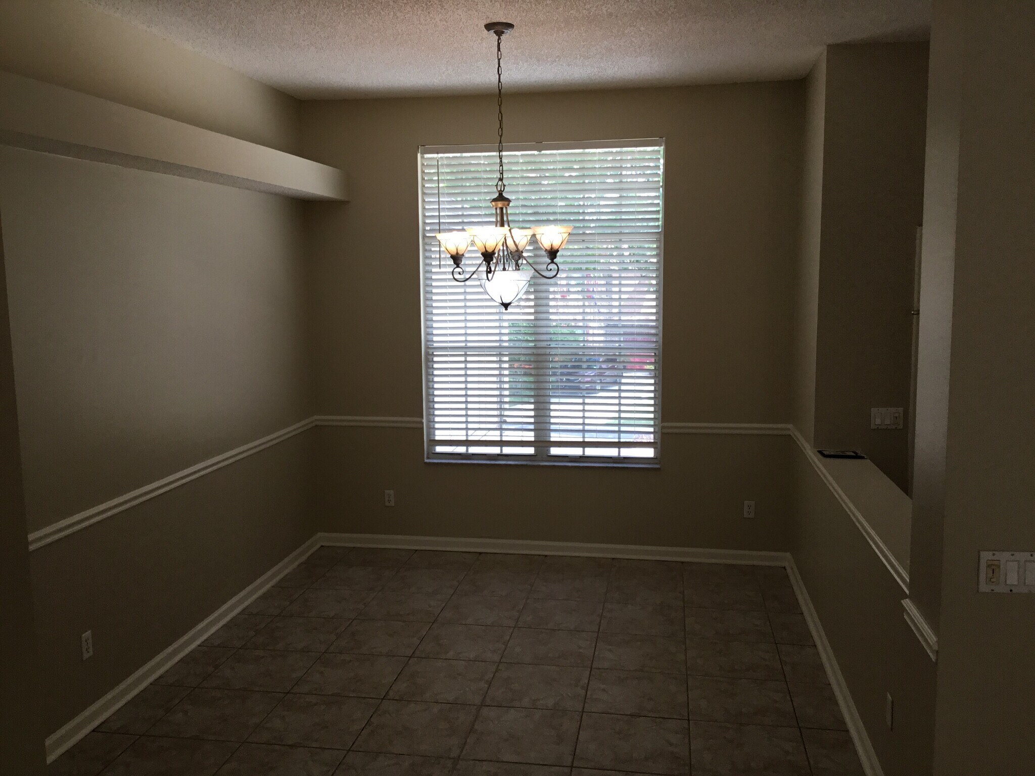 Building Photo - 1000 Marble Ridge Dr