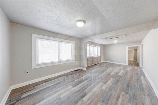 Building Photo - 3639 N Emerson Ave