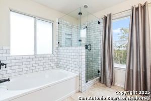 Building Photo - 15810 Redwoods Manor