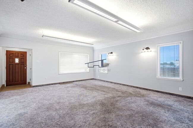 Building Photo - 1718 W 3300 S