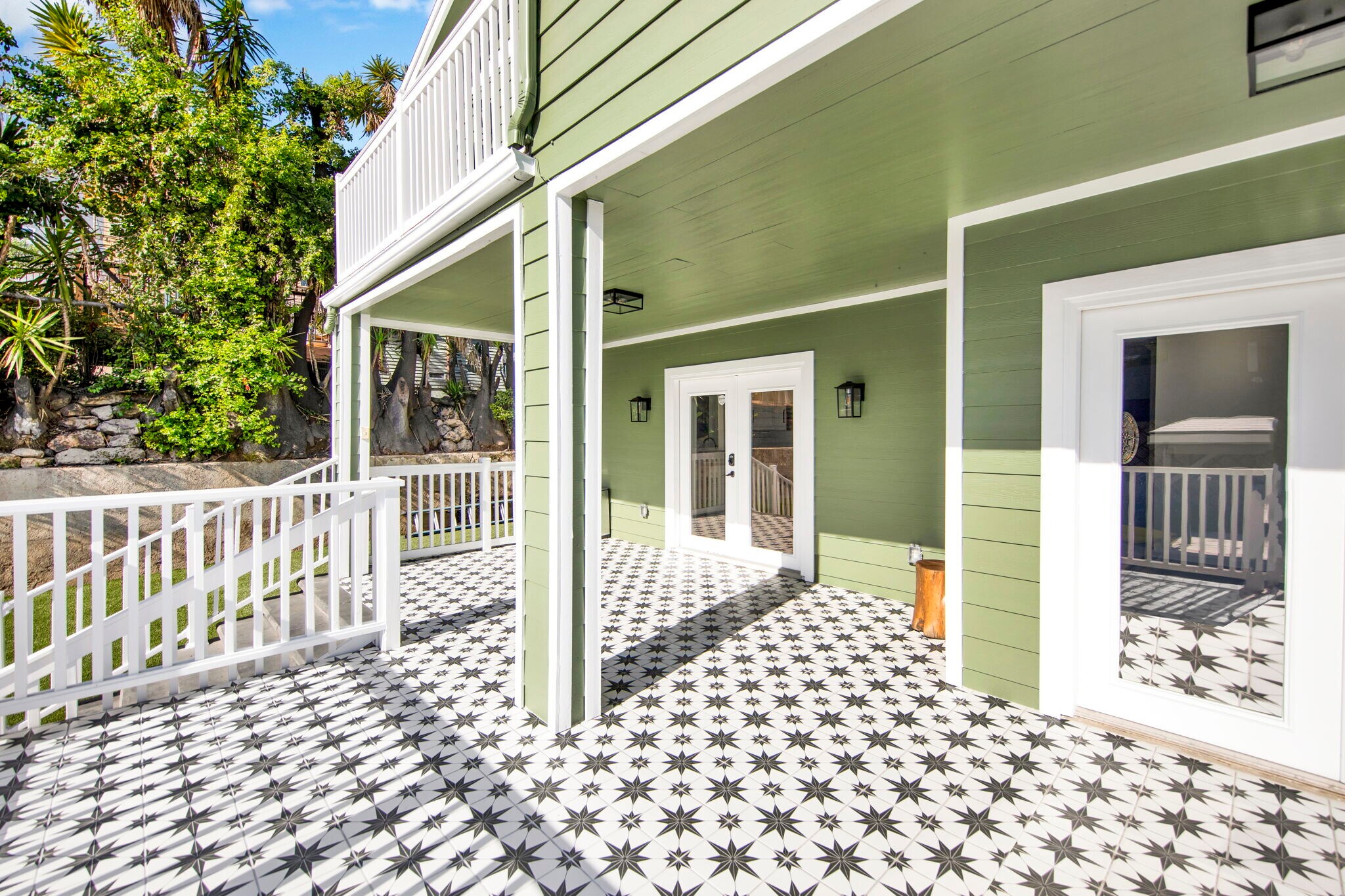 Building Photo - 2124 Reservoir St