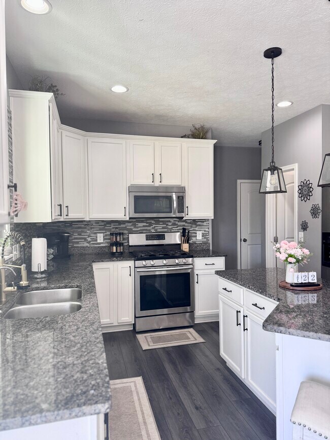 Building Photo - 1432 Muirwood Dr