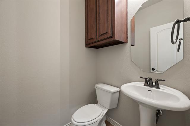 Building Photo - 4261 Comanche Dr