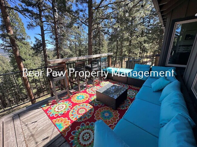 Building Photo - "Charming FULLY FURNISHED Evergreen Retreat: Spacious 4-Bed, 3-Bath Home on Fern Gulch Drive!"