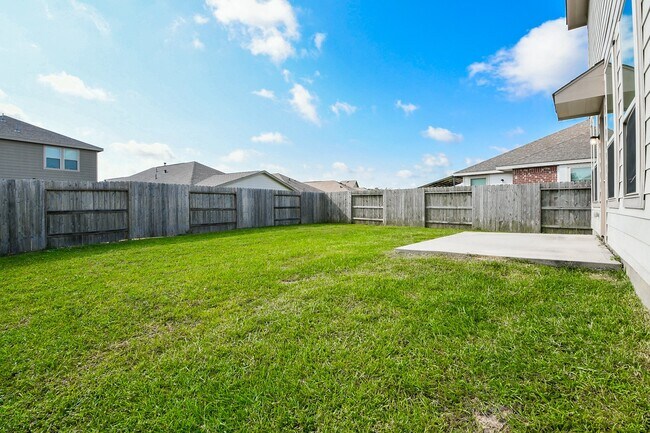 Building Photo - 18825 Amaro Hills Dr