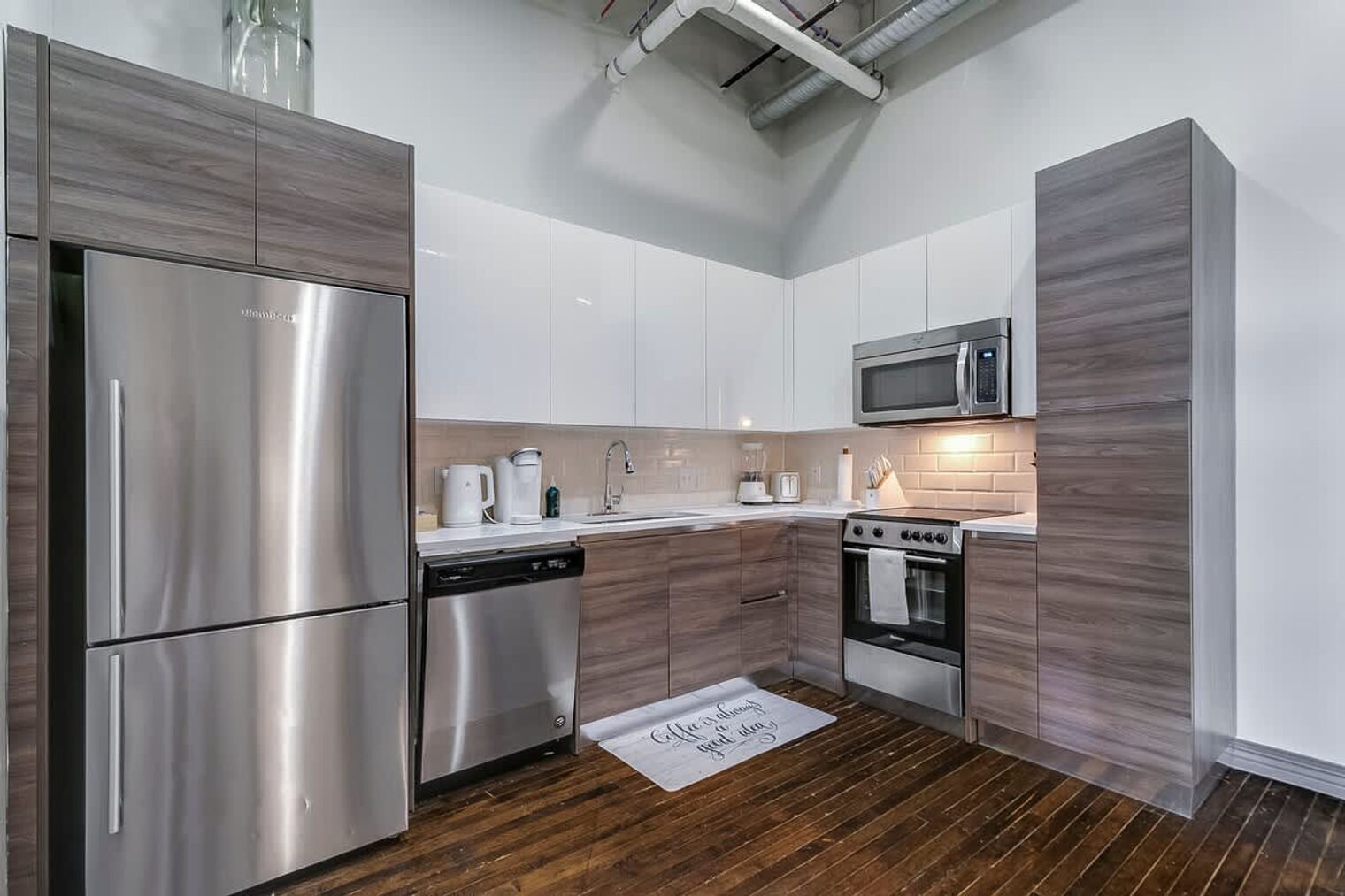 Building Photo - 500 S Ervay St