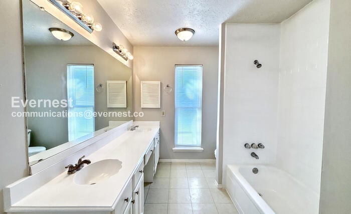 Building Photo - 13507 Tara Oak Dr