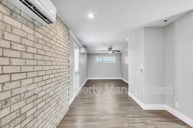 Building Photo - 815-A E 32nd St