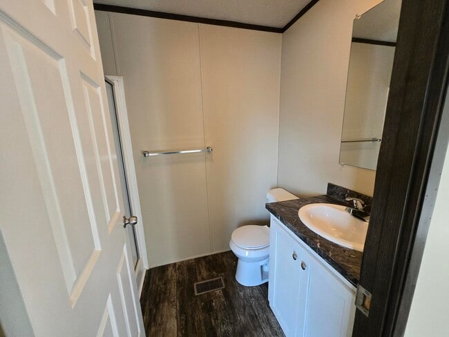 Building Photo - 5973 Frederick St